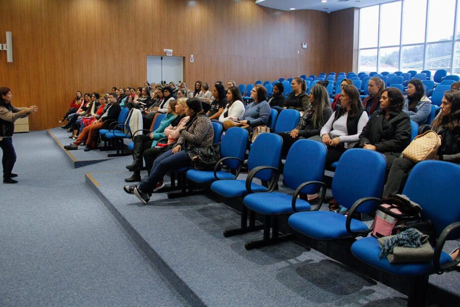 Formação Continuada Neis - foto Sócrates Prado (7)