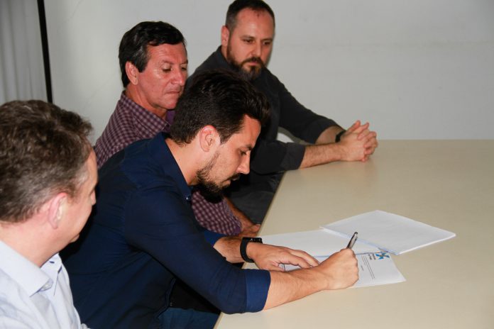 ASSINATURA ILUMINAÇÃO - WALDEMAR ELIZIO NETO (18)