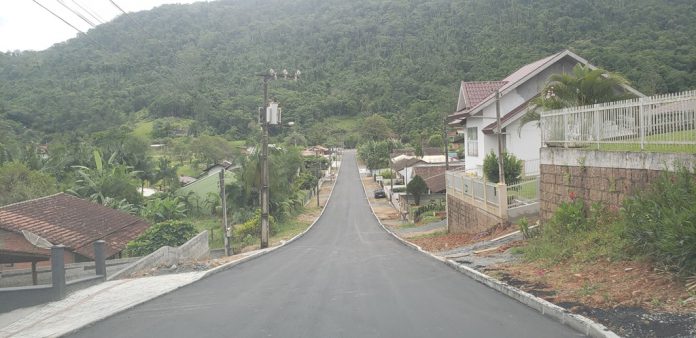 R. CAROBA - SÓCRATES PRADO (1)