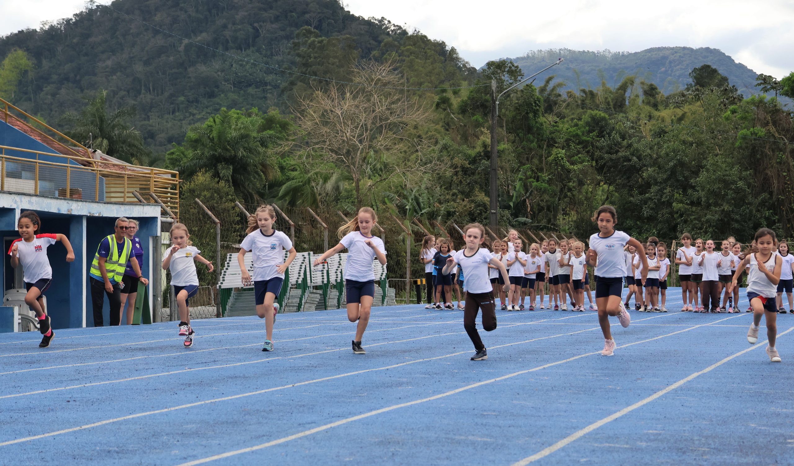 Notícia - Escolinha de Futebol de Jumirim faz seu 1º jogo amistoso -  Prefeitura Municipal de Jumirim