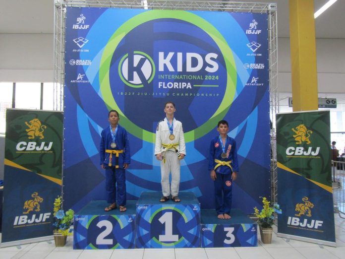 JIU-JITSU-OURO-INTERNACIONAL-KIDS-FOTO-DIVULGACAO-2-1